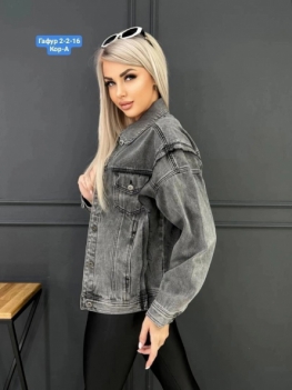 Джинсовая куртка