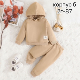 Костюм